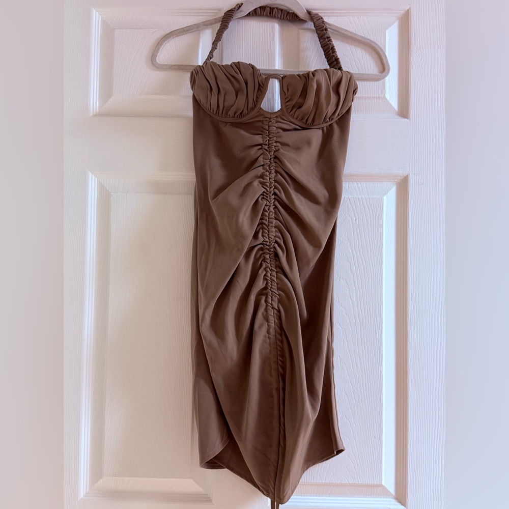 PrettyLittleThing Strapless Brown Dress